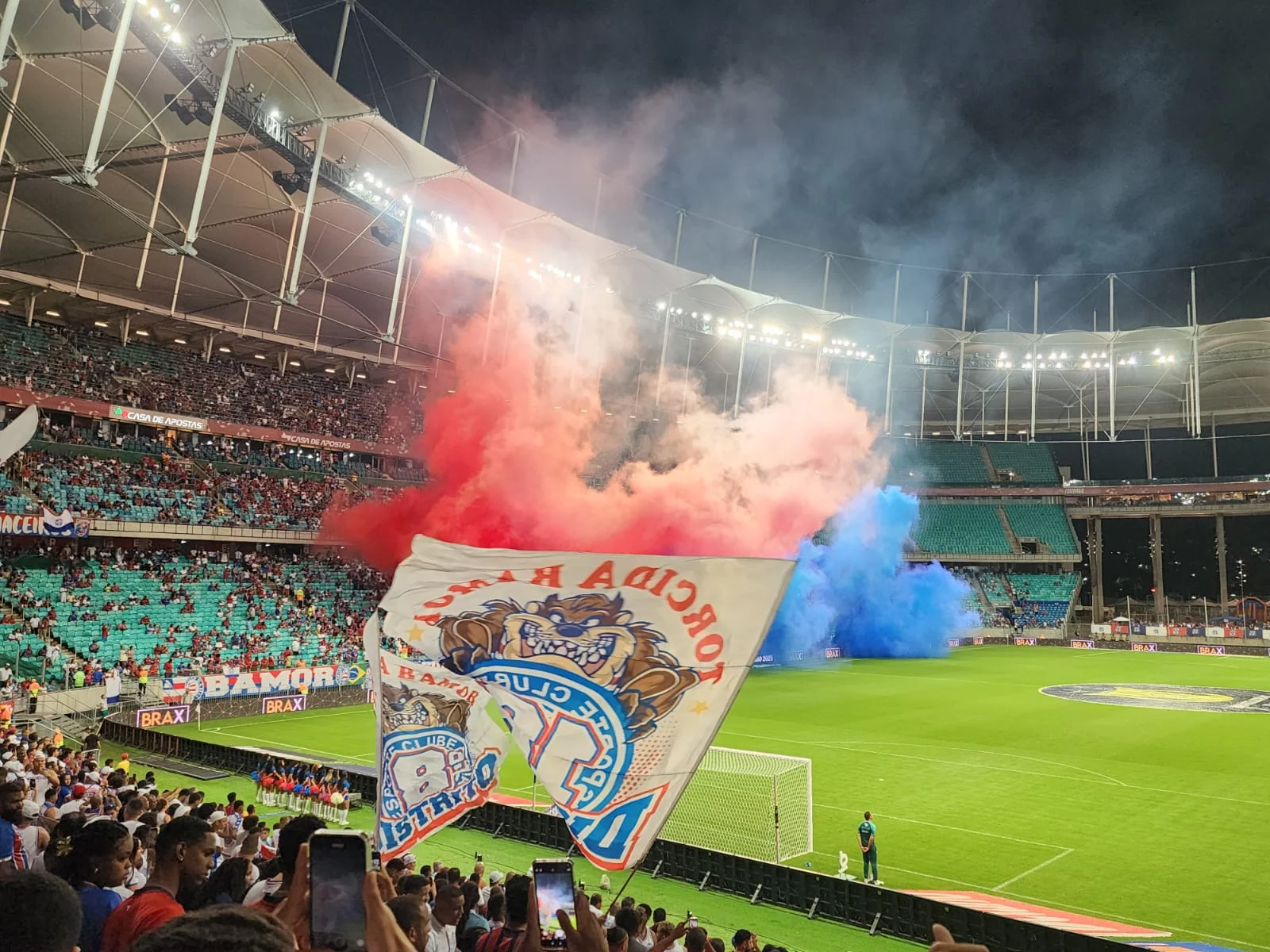 Bahia goleia o Juventude e entra no G4 do Brasileirão