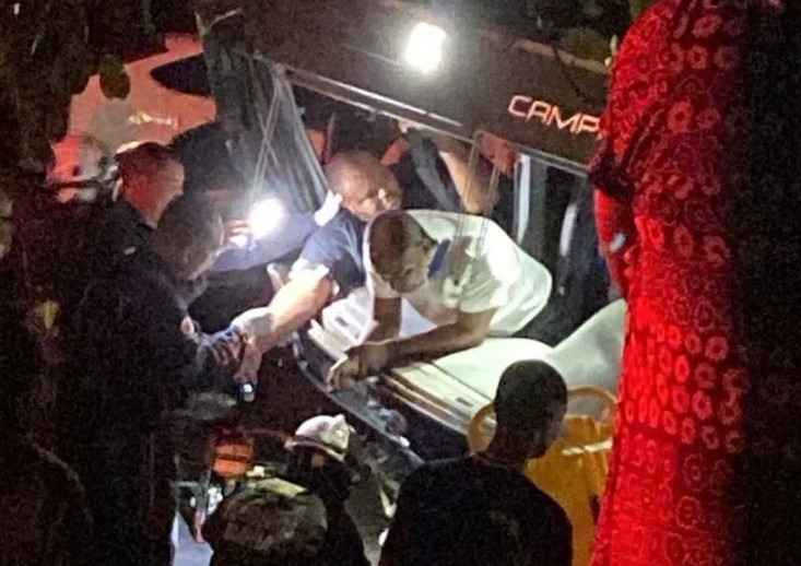 Sobe para quatro, o número de mortos em acidente com ônibus de cantor baiano