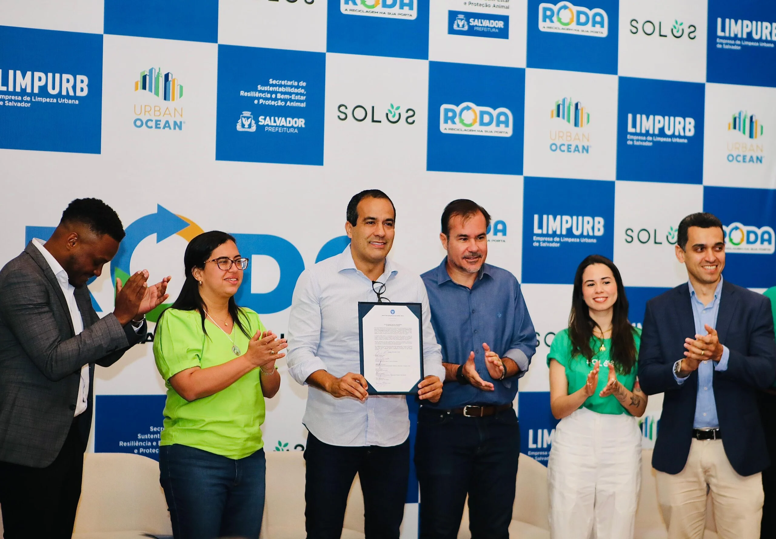 Prefeitura de Salvador lança projeto-piloto de coleta por agendamento digital