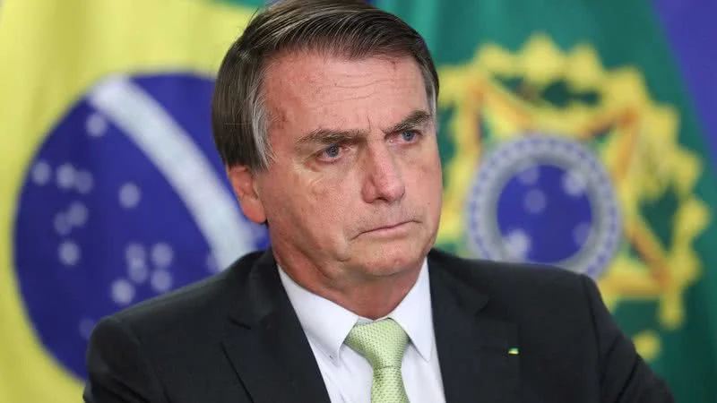 Após taxação de Trump ao Brasil, Bolsonaro reage de forma enigimática
