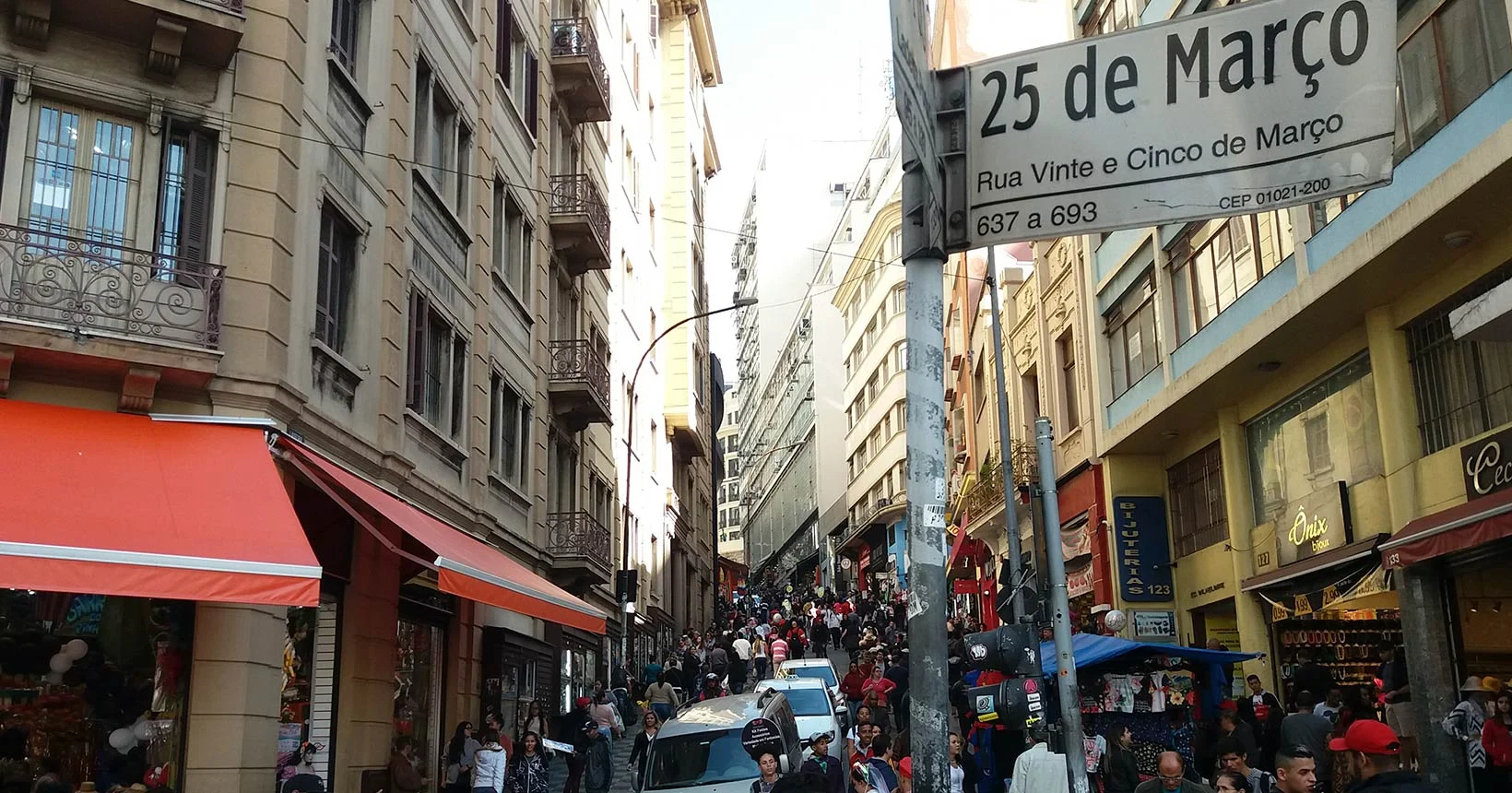 Pix, pirataria e comércio na 25 de Março levam Brasil a ser investigado pelos EUA; saiba detalhes 
