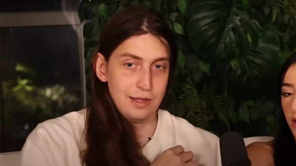 Homem que ameaçou Felca de morte após denúncia de adultização é preso em Pernambuco; saiba detalhes 