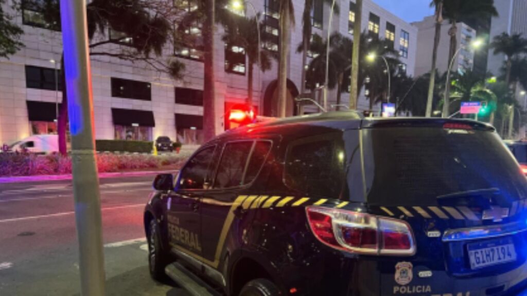 Operação da PF aponta movimentação bilionária do PCC em cerca de 40 fundos; saiba detalhes  