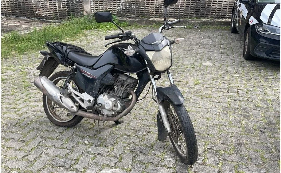 Polícia Militar prende homem suspeito de sequestro em Lauro de Freitas
