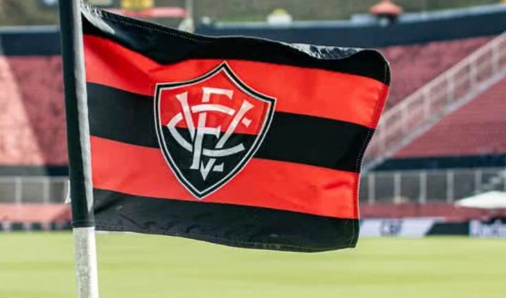 Ídolo do Vitória pode ser primeira contratação para o time em 2026