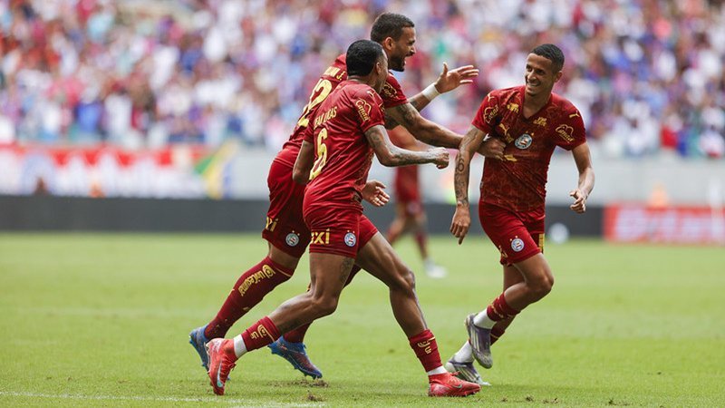 Com visita de Ancelotti, Bahia domina o Santos e se mantém no G4