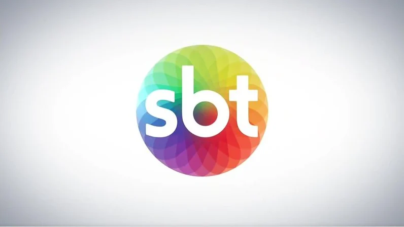SBT demite repórter após retorno de licença maternidade