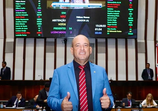 Reprodução // Instagram Binho Galinha