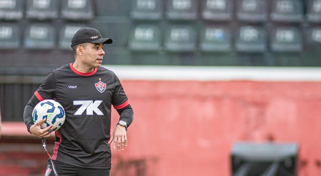 Divulgação // Victor Ferreira - EC Vitória