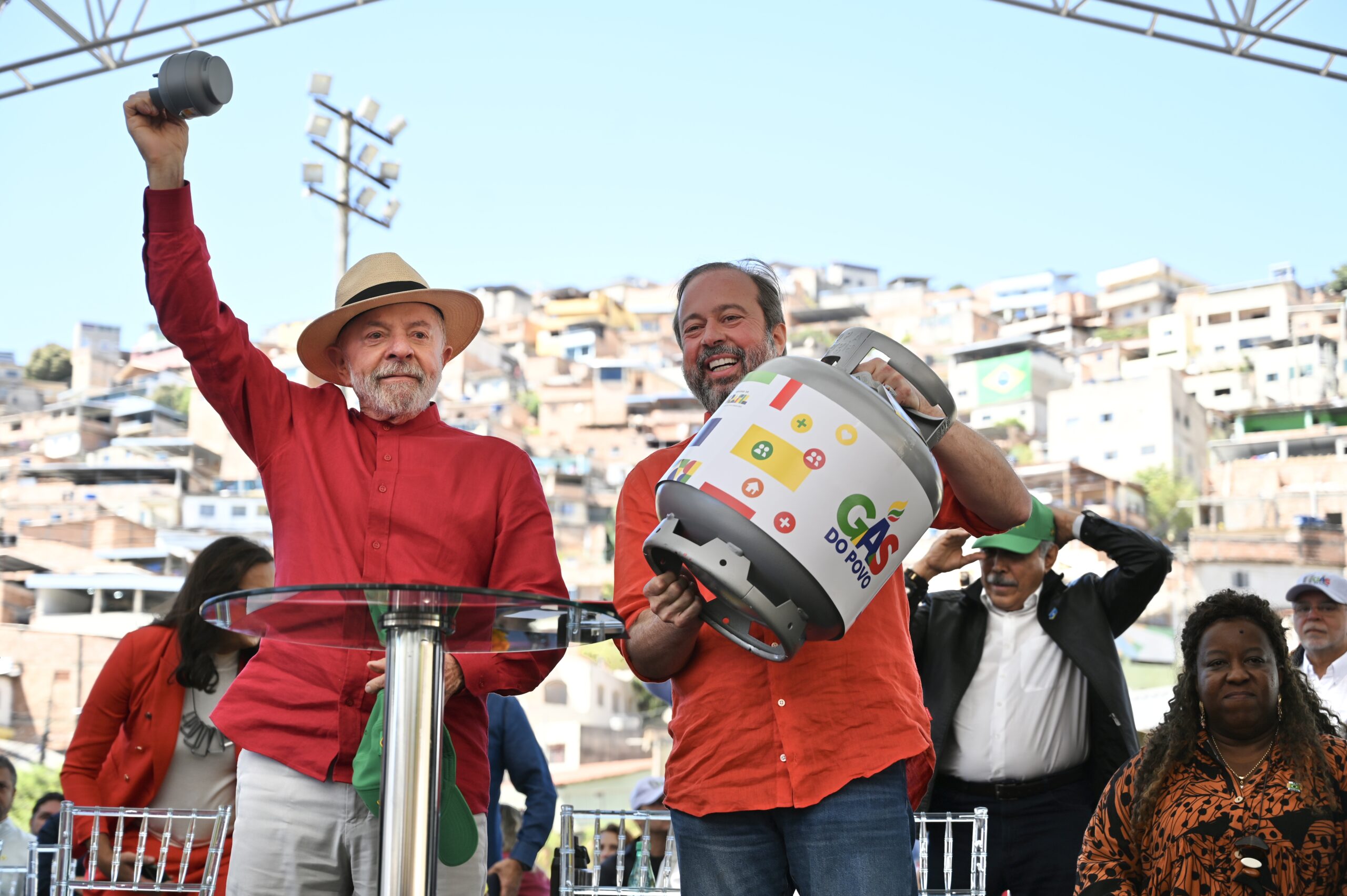 Programa Gás do Povo começa a ser implementado nesta segunda-feira