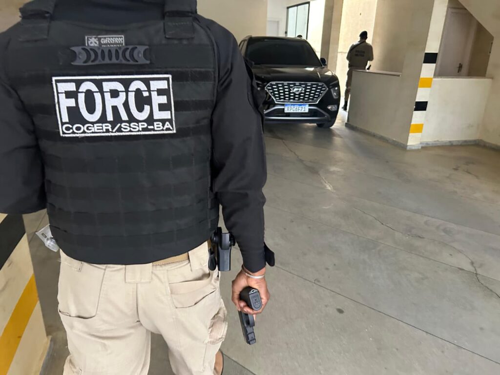 “Operação Veritas” cumpre mandado de prisão contra policial militar em Vitória da Conquista
