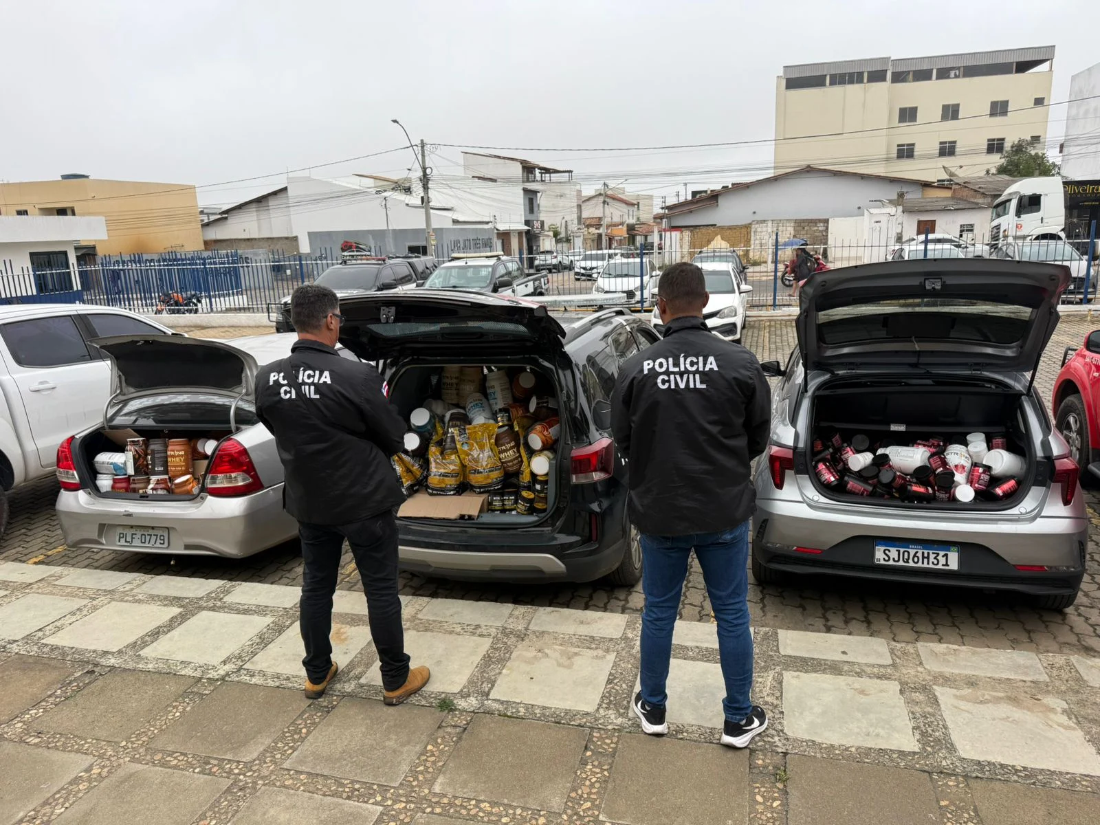 Polícia Civil apreende suplementos avaliados em quase R$ 1 milhão durante operação em Vitória da Conquista