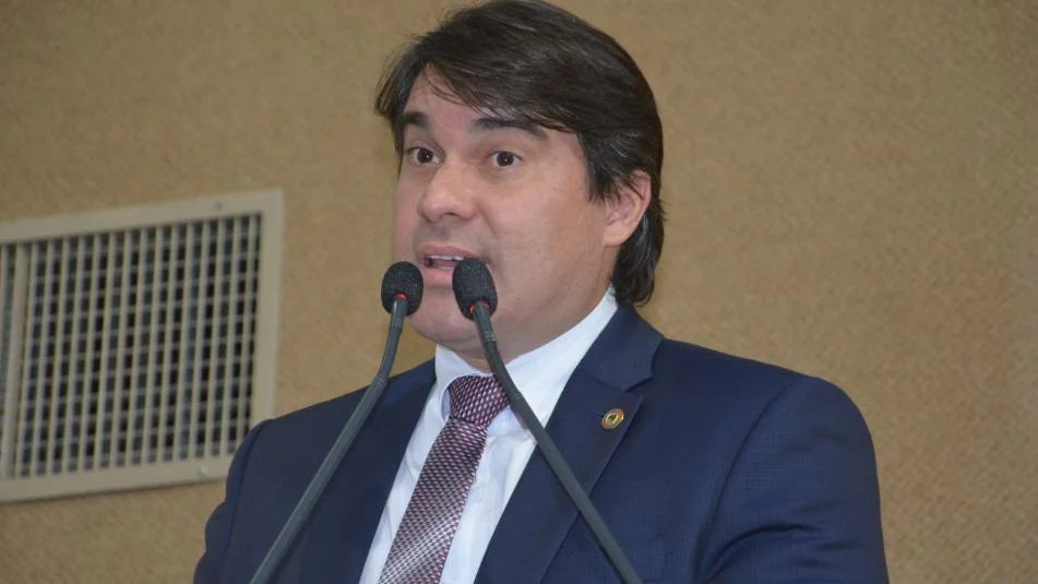 Niltinho reafirma torcida para recondução de Ivana Bastos à presidência da Alba: “Ela vem fazendo um excelente trabalho”
