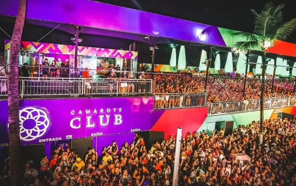 Carnaval: confira andamento da montagem dos principais camarotes, grade de atrações e saiba onde comprar