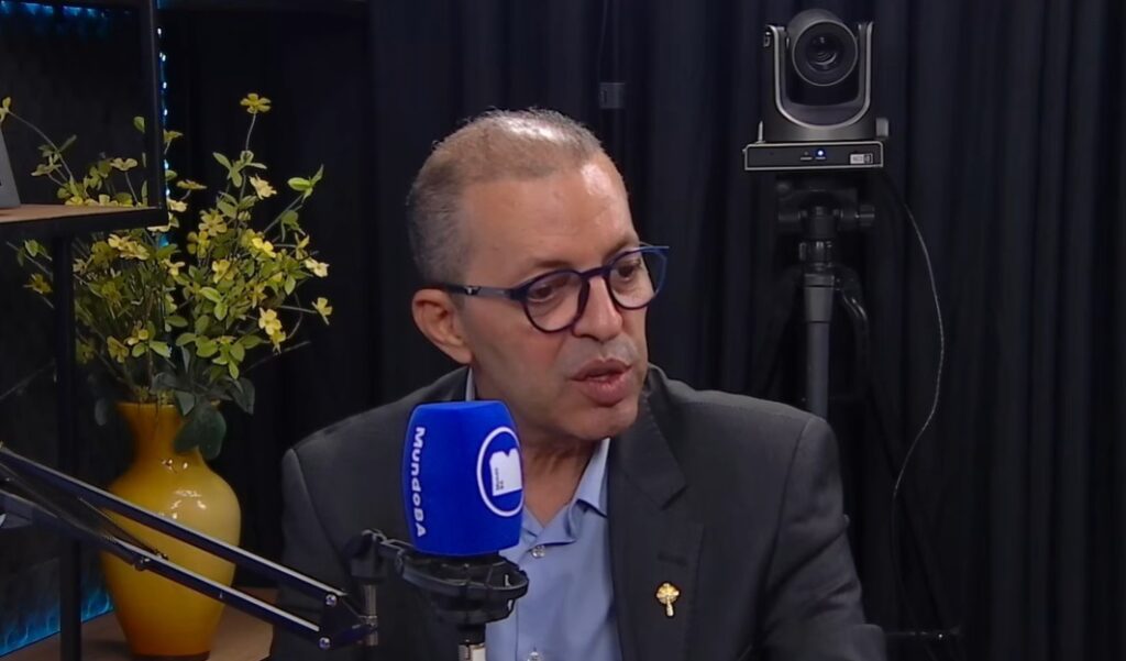 Reprodução // Youtube Pinga Fogo