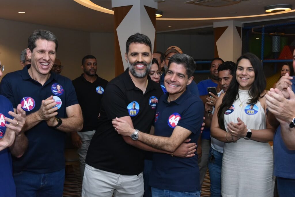 Prefeito de Aurelino Leal rompe com Jerônimo e declara apoio a ACM Neto: “Sentimento de mudança e esperança”