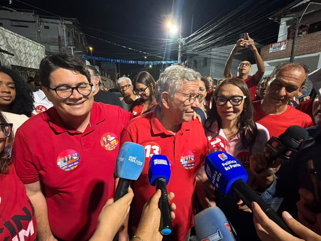 Ivoneide Caetano rasga elogios a Tagner durante inauguração de comitê: “Tem conquistado corações”