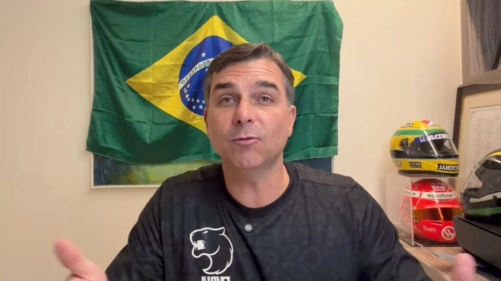 Foto: YT - Flávio Bolsonaro
