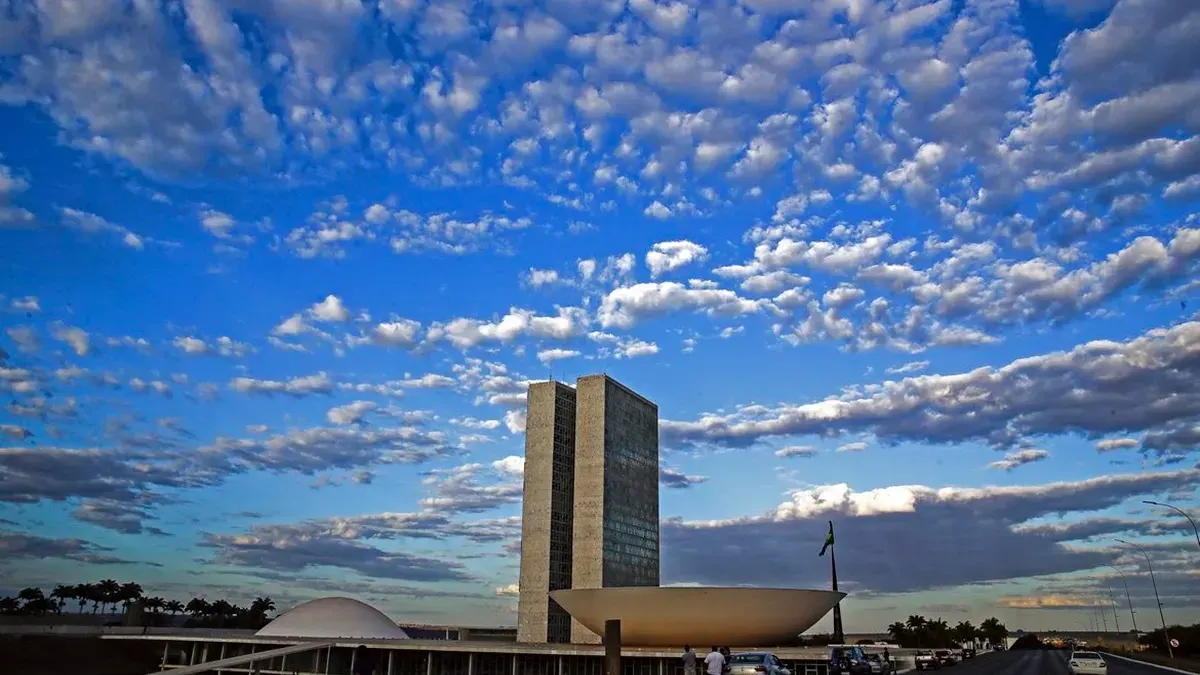 Dívida pública federal volta a crescer e chega a R$ 9,28 trilhões em julho