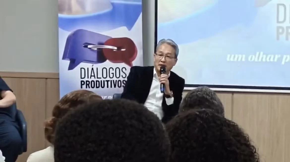 Diálogos Produtivos: Sindsefaz reúne especialistas para debate sobre desenvolvimento da Bahia