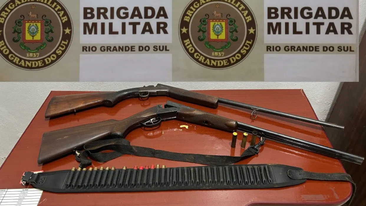 Espingardas são apreendidas pela Brigada Militar em Roque Gonzales