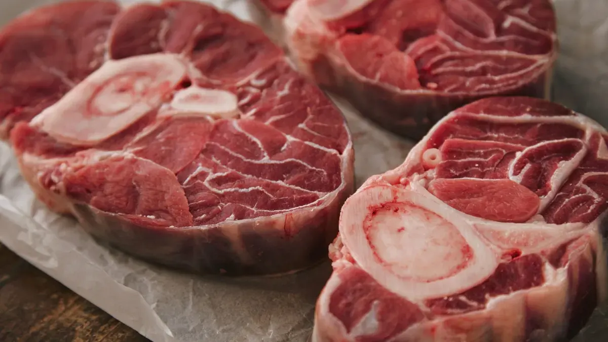 União Europeia suspende importação de carne brasileira a partir de quinta-feira