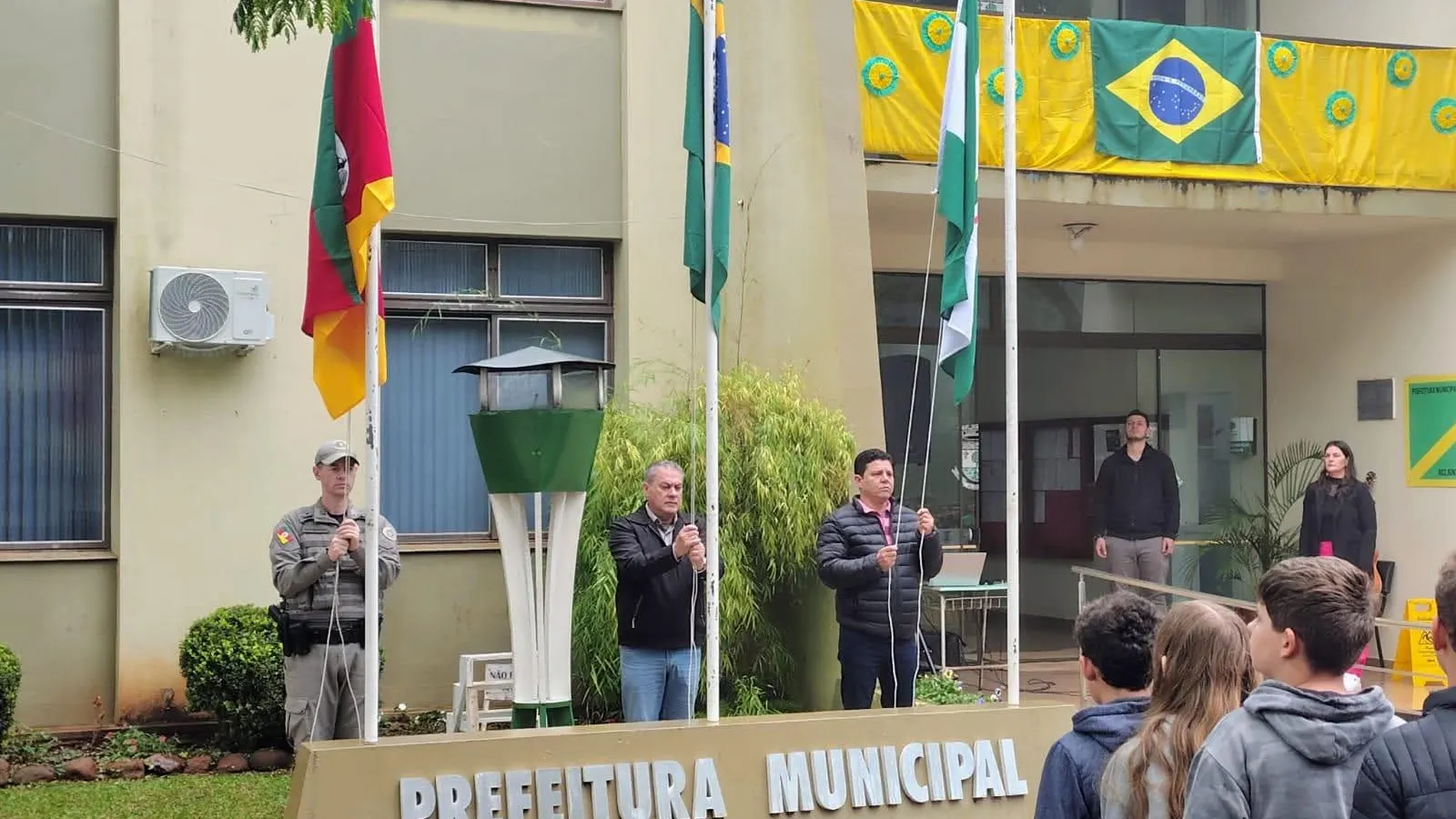 Alecrim realiza abertura da Semana da Pátria