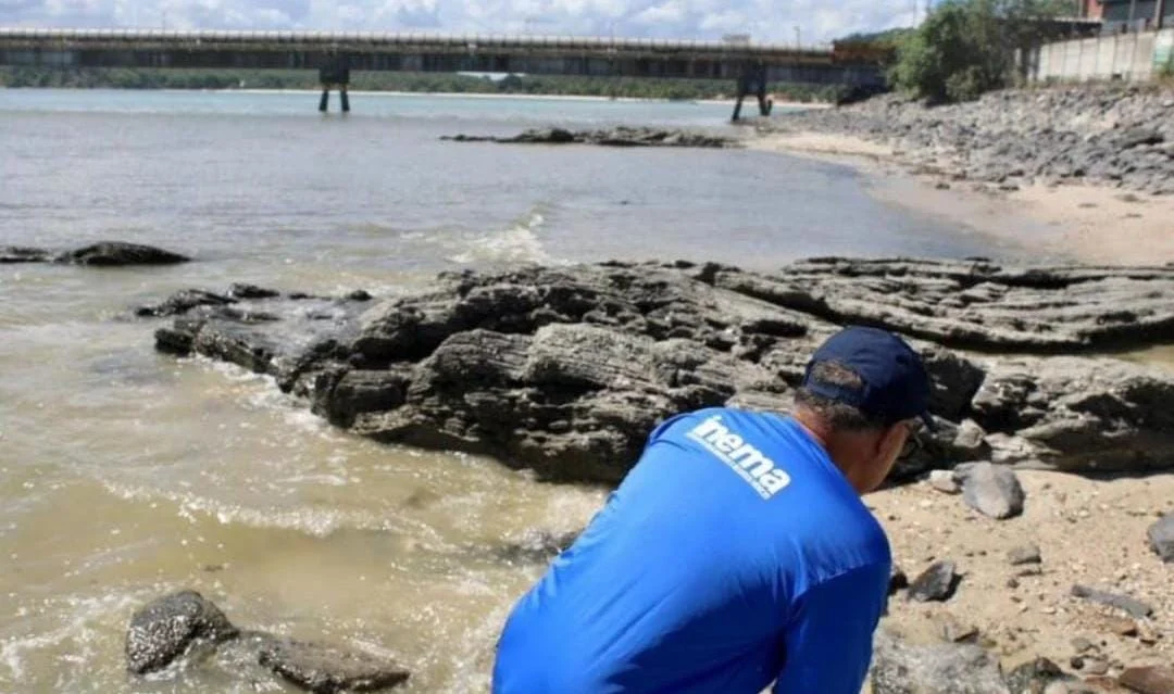 Após 7 meses de contaminação em praia, moradores de São Tomé de Paripe recusam proposta da Gerdau e pedem auxílio de R$ 12 mil ao MP