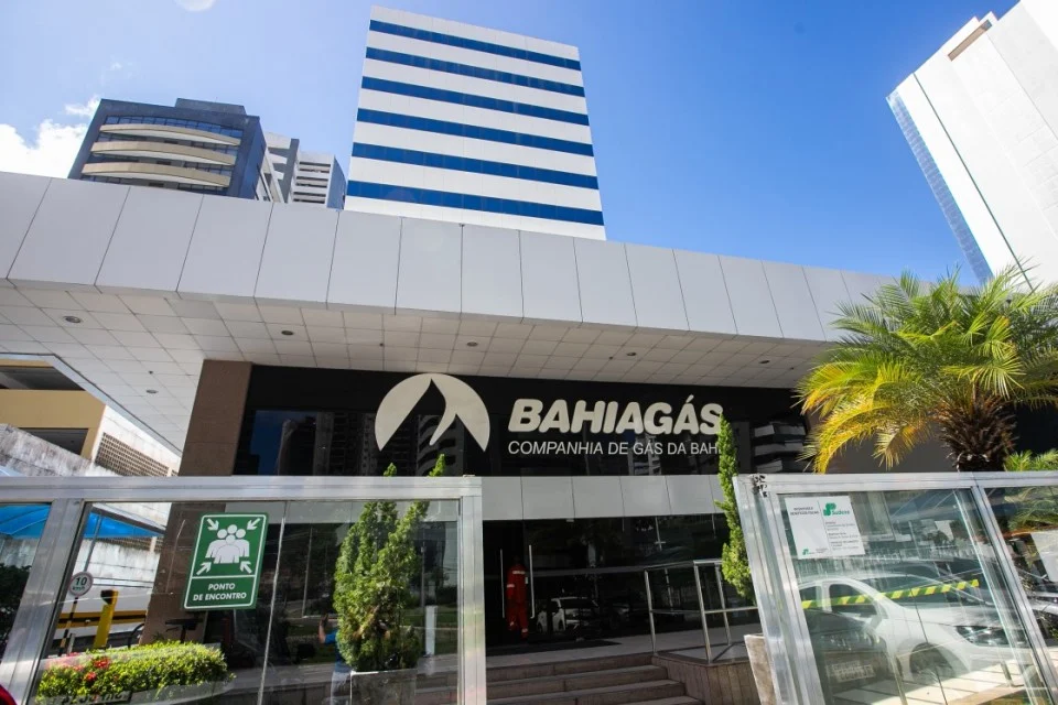 Governo confirma venda de parte da Bahiagás, mas nega privatização da distribuidora
