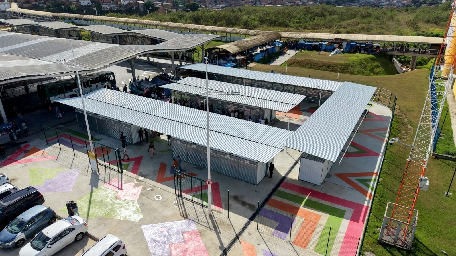 Novo camelódromo de Águas Claras é entregue com 61 boxes para comerciantes em Salvador