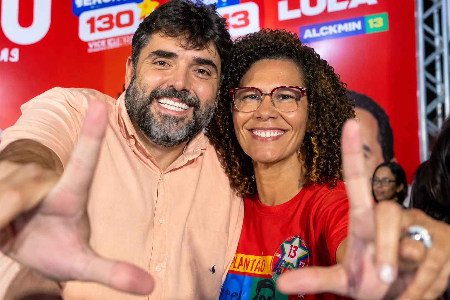 Decreto oficializa retorno de Fabya Reis e Adolpho Loyola ao governo da Bahia