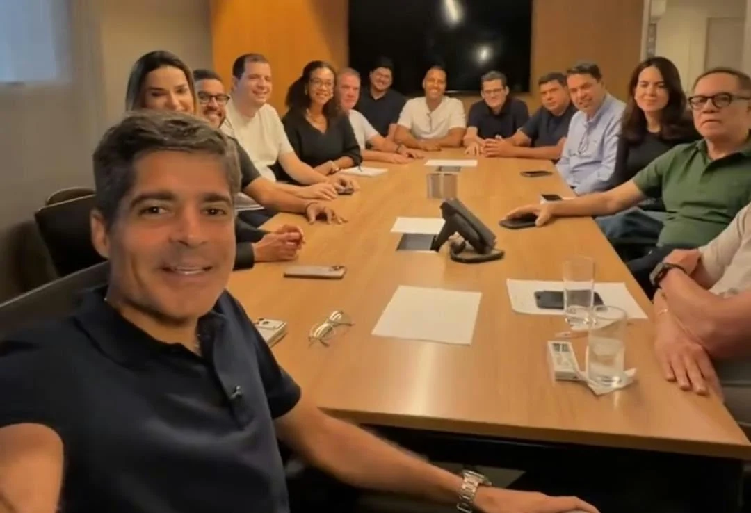 ACM Neto reúne equipe e começa a planejar próximos passos após derrotas nas eleições: “Estamos muito motivados”