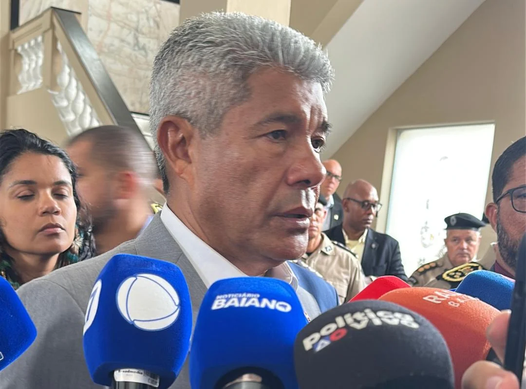 Jerônimo garante transporte gratuito no segundo turno e manda recado às empresas: “Não vou abrir mão que minha palavra seja duvidada”