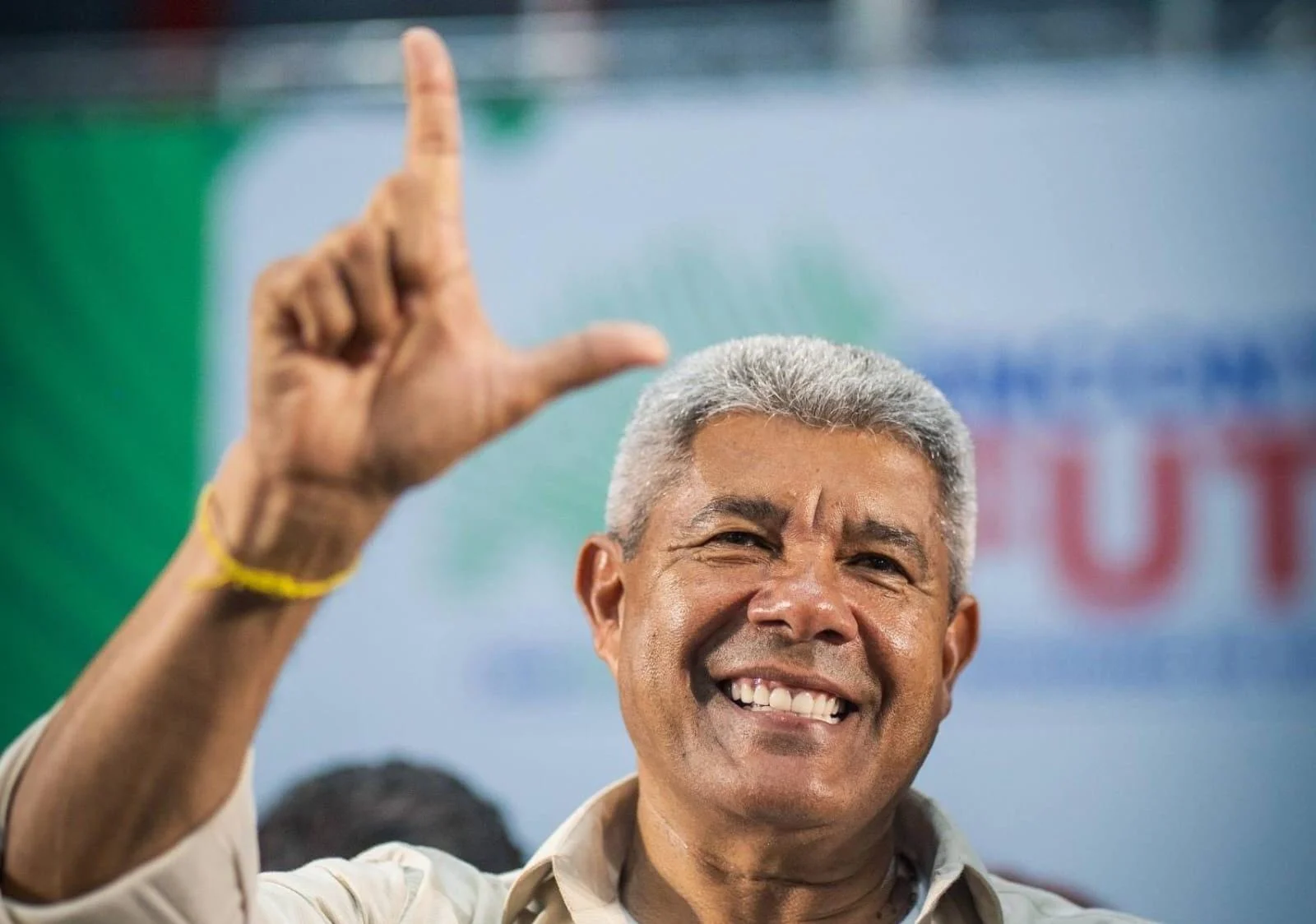 Jerônimo Rodrigues lidera disputa pelo Governo da Bahia com mais de 54% dos votos