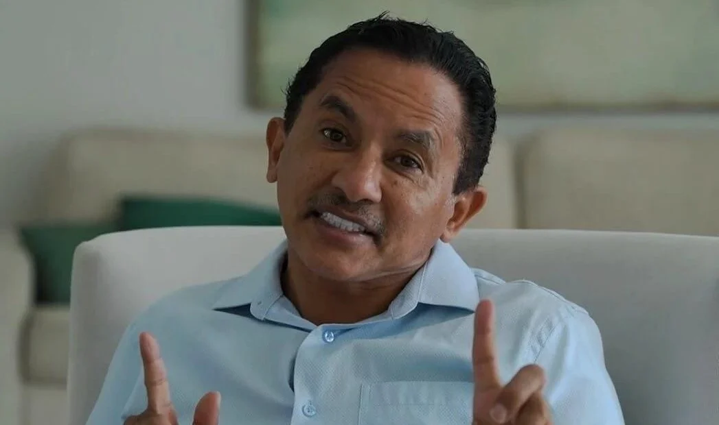 Candidato a deputado, Manoel Gomes projeta salário mínimo de R$ 2.500 e diz ser a favor do fim da escala 6×1: “É uma escravidão”