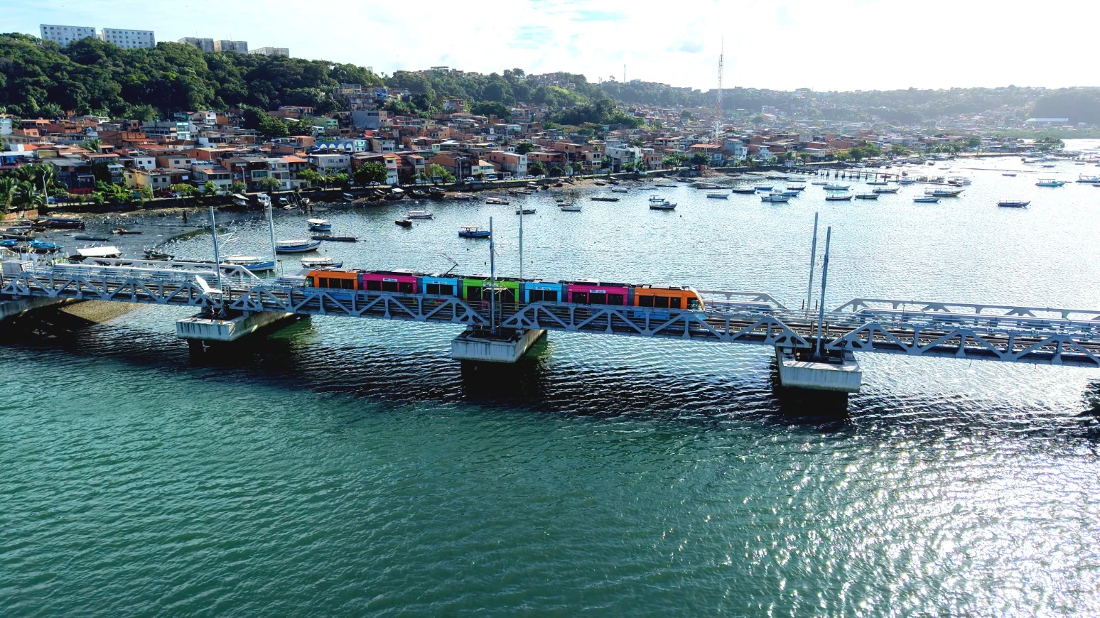 Mobilidade no Subúrbio: VLT completa 100 dias de operação com mais de 300 mil passageiros transportados