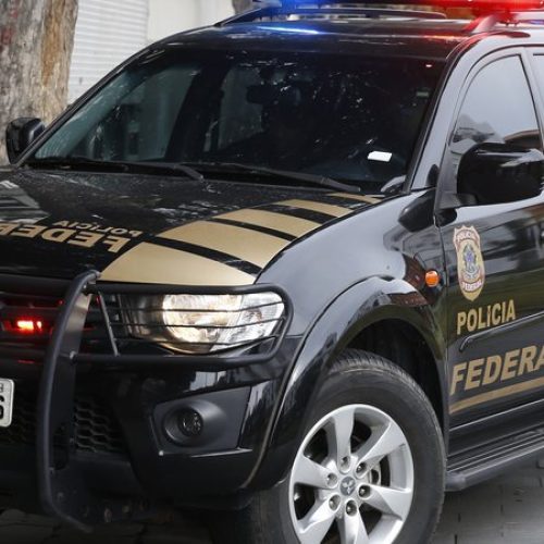 Polícia Federal prende grupo que cobrava taxa para matar ministros do STF